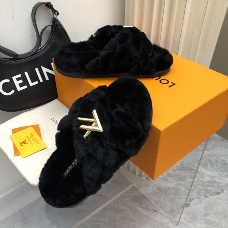 Louis Vuitton Slippers